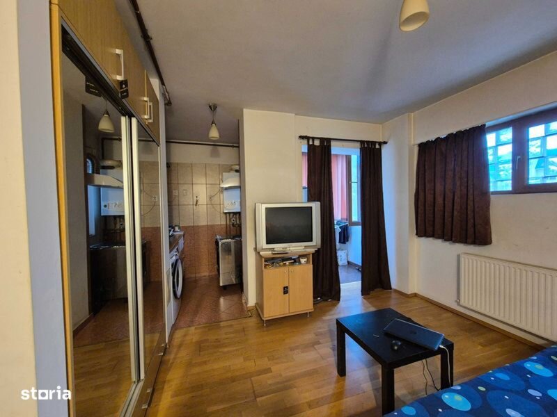 Drumul Taberei garsoniera zona Valea Oltului